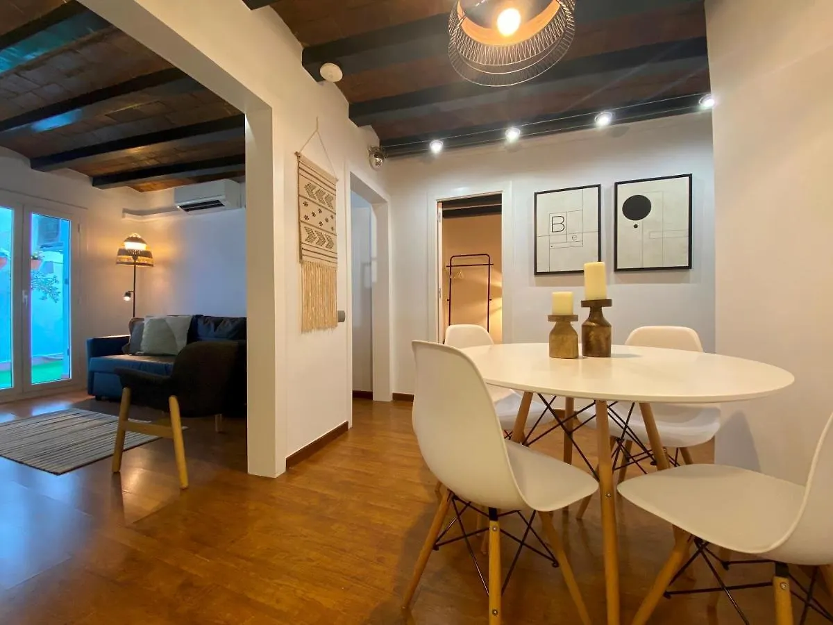 Urban Retreat Historical Centre Apartment Barcelona